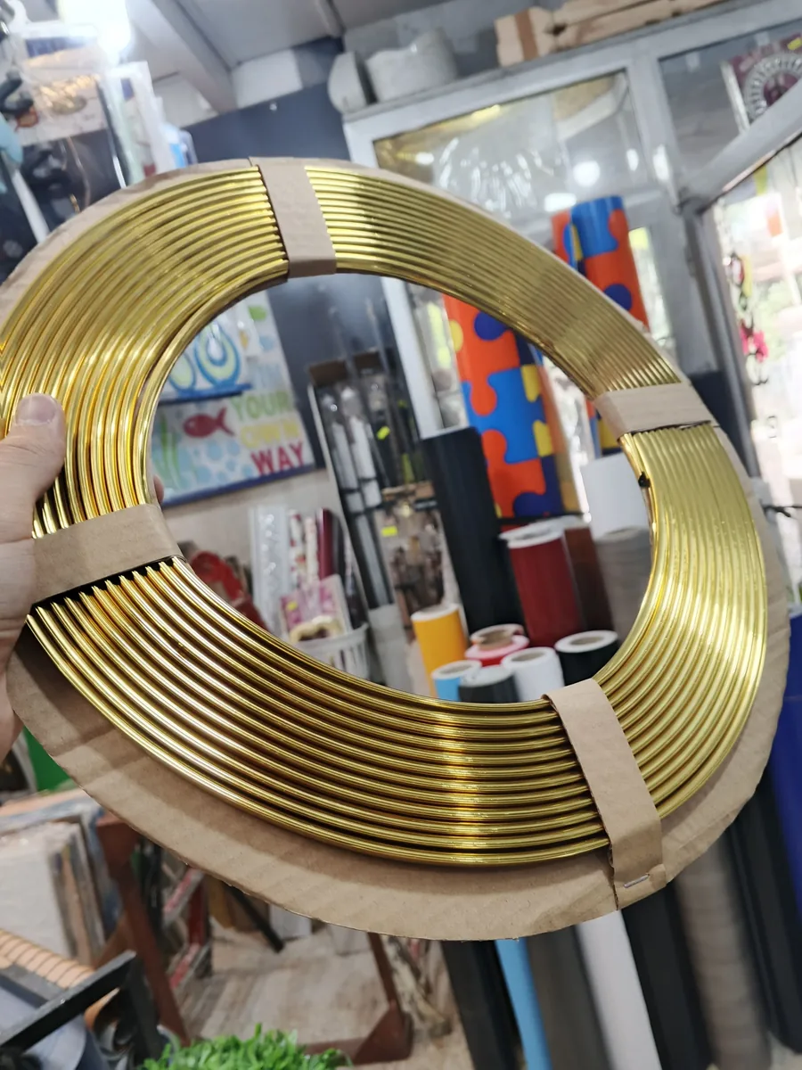 أشرطة المرايا (جوان ميروار)
