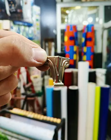 أرجل حديدية للديكور والصواني 11