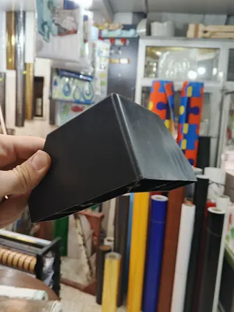 أرجل بلاستيكية موديل غزال و L 4