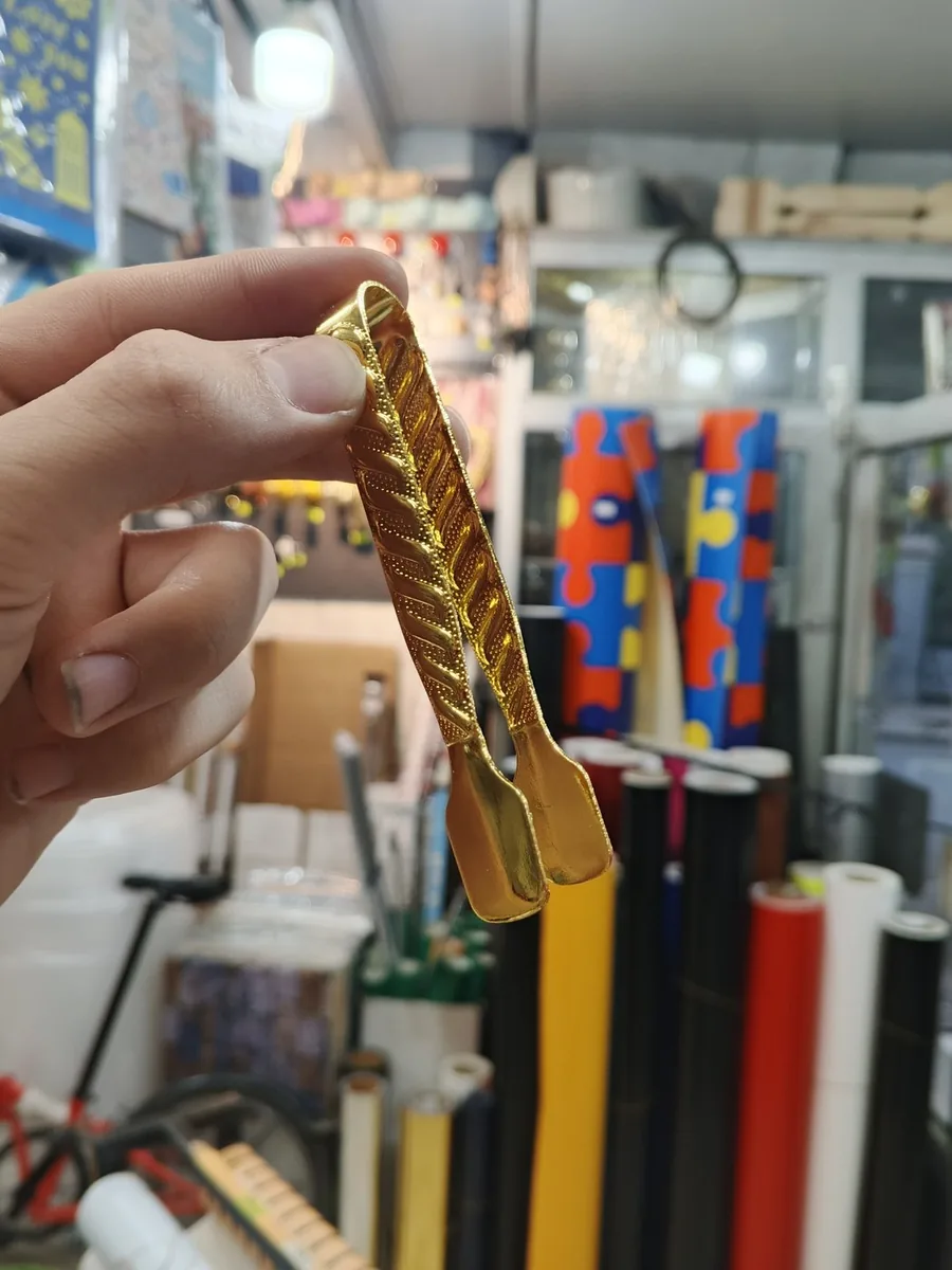 ملقاط (بينس) للتقديم والتبخير